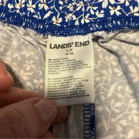 Lands’ End Pajama Set Women L 14–16 Blue Floral Rayon Stretch Lounge - Picture 3 of 7